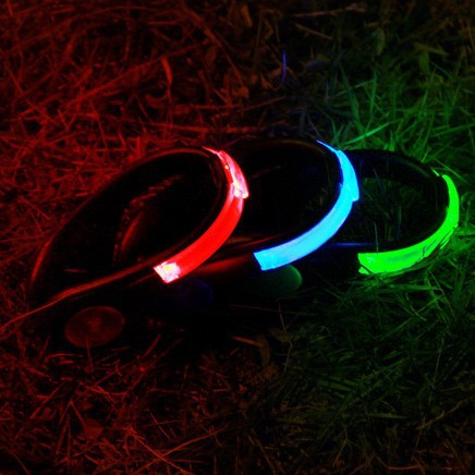 Luce Riflettente per Corsa Not - Reflective Night Running Shoes recensione e prezzo