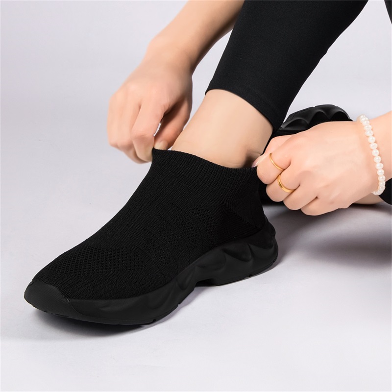 Scarpe da passeggio da donna i - Knit Fabric Lace Up Sneakers recensione e prezzo